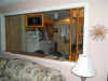 Kitchen.jpg (45992 bytes)
